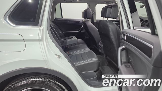 Volkswagen Tiguan (II) 2.0 TDI Prestige 2023 — фото 12