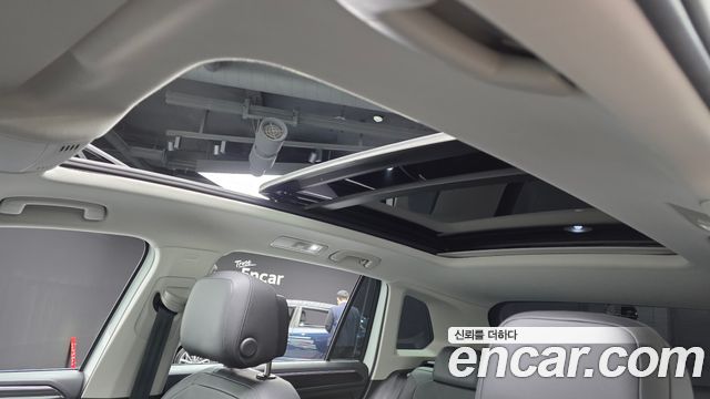 Volkswagen Tiguan (II) 2.0 TDI Prestige 2023 — фото 17
