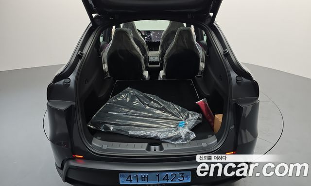 Tesla Model Y L Long Range AWD 2026 — фото 18