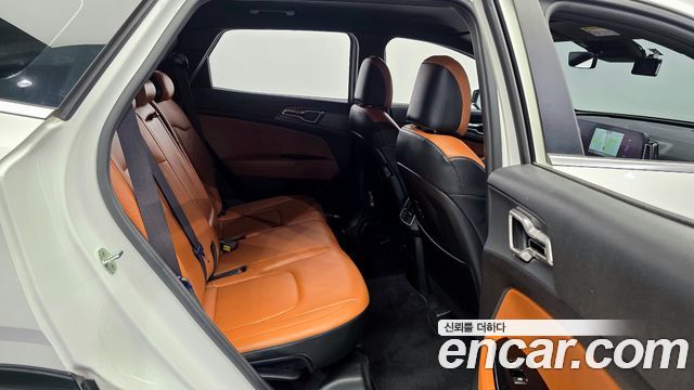 Kia Sportage (V) Diesel 2.0 2WD Nobleless 2023 — фото 12