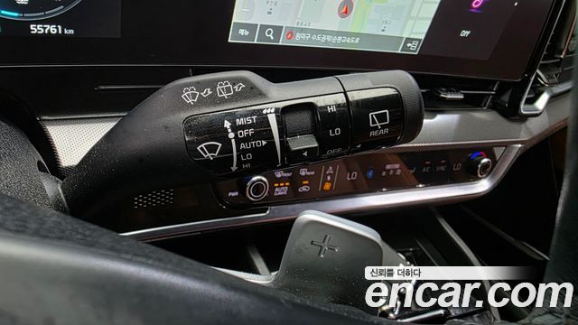 Kia Sportage (V) Diesel 2.0 2WD Nobleless 2023 — фото 18