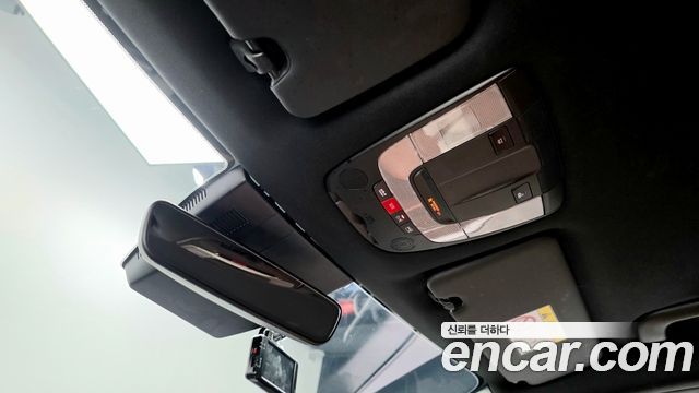 Kia Sportage (V) Diesel 2.0 2WD Nobleless 2023 — фото 27