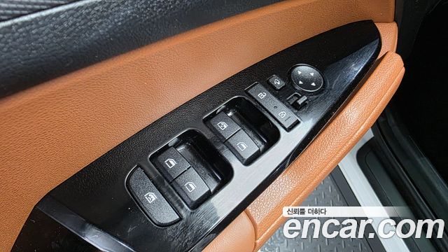 Kia Sportage (V) Diesel 2.0 2WD Nobleless 2023 — фото 30
