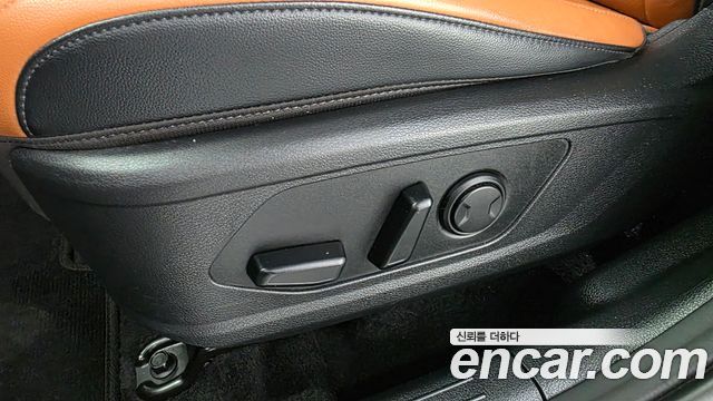 Kia Sportage (V) Diesel 2.0 2WD Nobleless 2023 — фото 31