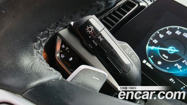 Kia Sportage (V) Diesel 2.0 2WD Nobleless 2023 — фото 34