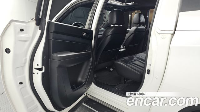 KG Mobility (SsangYong) Rexton Sports Khan Diesel 2.2 4WD Noblesse (5-Link) 2021 — фото 12