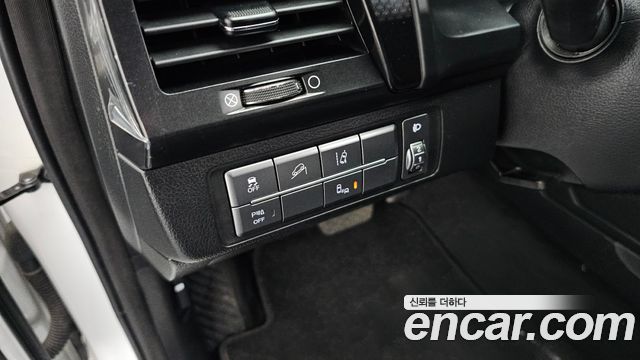 KG Mobility (SsangYong) Rexton Sports Khan Diesel 2.2 4WD Noblesse (5-Link) 2021 — фото 20