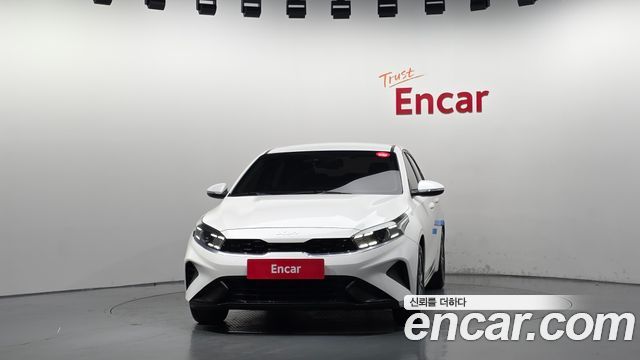 Kia K3 (II) 1.6 Prestige 2024 — фото 3