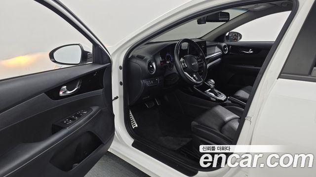 Kia K3 (II) 1.6 Prestige 2024 — фото 10