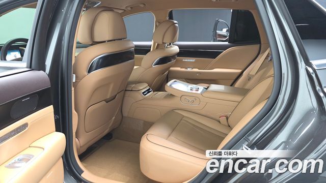 Genesis G90 (RS4) Gasoline 3.5 Turbo AWD 2023 — фото 12