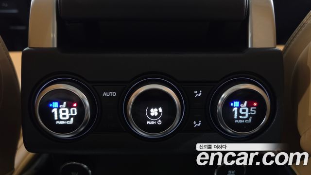 Land Rover Discovery 5 3.0 SD6 HSE Luxury 2019 — фото 13