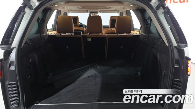 Land Rover Discovery 5 3.0 SD6 HSE Luxury 2019 — фото 30