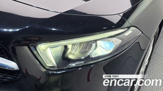 Mercedes-Benz A-Class (W177) A220 Sedan 2020 — фото 22