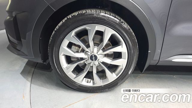Kia Sorento (IV) Gasoline 2.5T 2WD Noblesse 2023 — фото 5