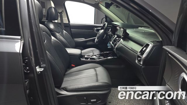 Kia Sorento (IV) Gasoline 2.5T 2WD Noblesse 2023 — фото 11
