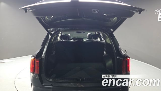 Kia Sorento (IV) Gasoline 2.5T 2WD Noblesse 2023 — фото 20