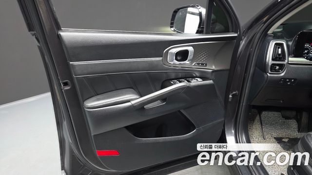 Kia Sorento (IV) Gasoline 2.5T 2WD Noblesse 2023 — фото 24