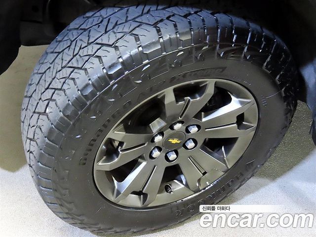 Chevrolet Colorado 3.6 Extreme-X 4WD Side Rail 2020 — фото 24