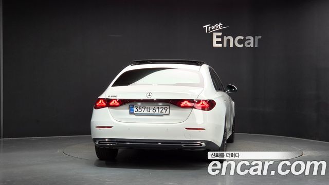 Mercedes-Benz E-Class (W214) E200 Avantgarde 2025 — фото 4