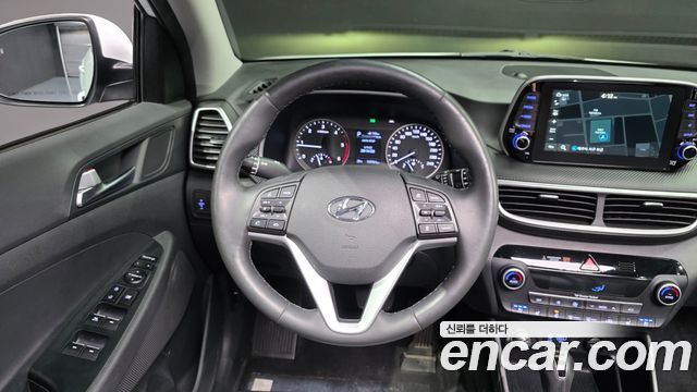 Hyundai Tucson Diesel 2.0 2WD Modern 2020 — фото 13