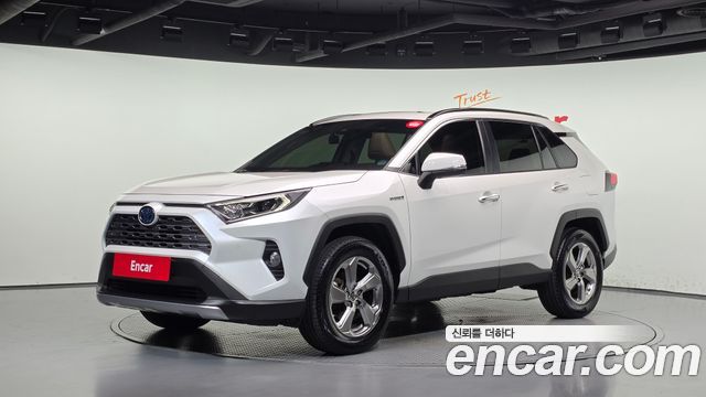 Toyota RAV4 (V) 2.5 4WD Hybrid 2021 — фото 1