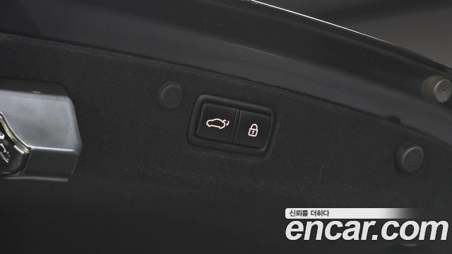 Hyundai Grandeur (IG) 3.0 Exclusive Special 2019 — фото 20