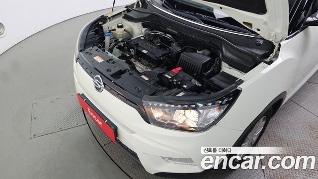 KG Mobility (SsangYong) Tivoli VX 2WD 2017 — фото 6