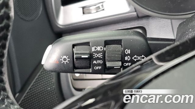 KG Mobility (SsangYong) Tivoli VX 2WD 2017 — фото 15