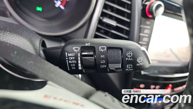KG Mobility (SsangYong) Tivoli VX 2WD 2017 — фото 17