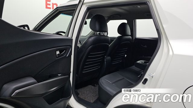 KG Mobility (SsangYong) Tivoli VX 2WD 2017 — фото 26