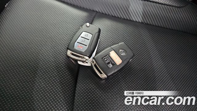 KG Mobility (SsangYong) Tivoli VX 2WD 2017 — фото 28