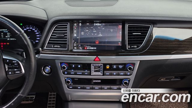 Genesis G80 3.3 GDI Premium Luxury 2019 — фото 19