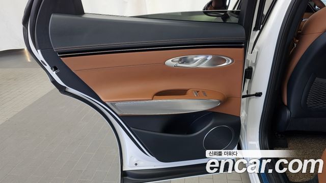 Genesis GV70 2.5T Gasoline AWD 2023 — фото 25