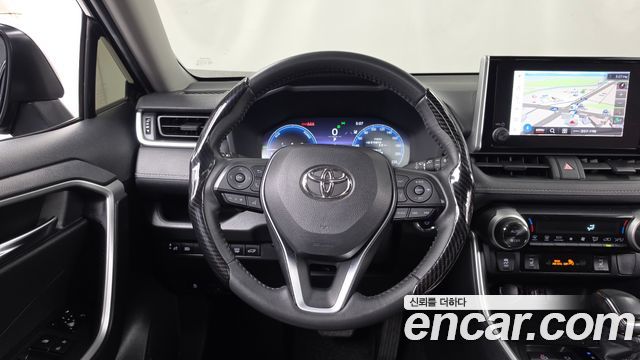 Toyota RAV4 (V) 2.5 2WD Hybrid XLE 2023 — фото 13