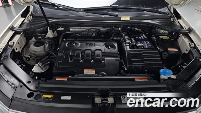 Volkswagen Tiguan (II) 2.0 TDI Prestige 2018 — фото 6
