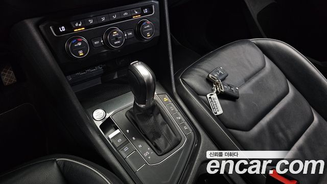 Volkswagen Tiguan (II) 2.0 TDI Prestige 2018 — фото 9