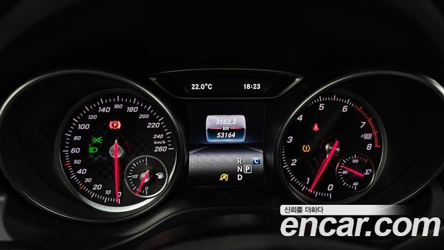 Mercedes-Benz A-Class (W176) A200 AMG Line 2018 — фото 8
