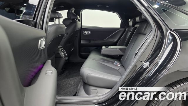 Hyundai Ioniq 6 Long Range Prestige 2025 — фото 12