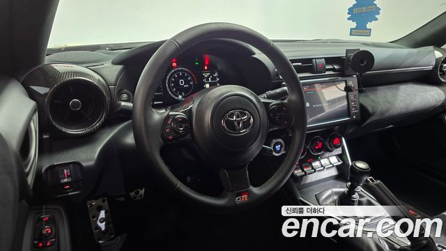 Toyota GR86 2.4 Premium 2022 — фото 13