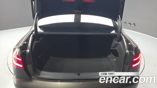 Audi A4 (B9) 35 TDI Quattro Premium 2018 — фото 20