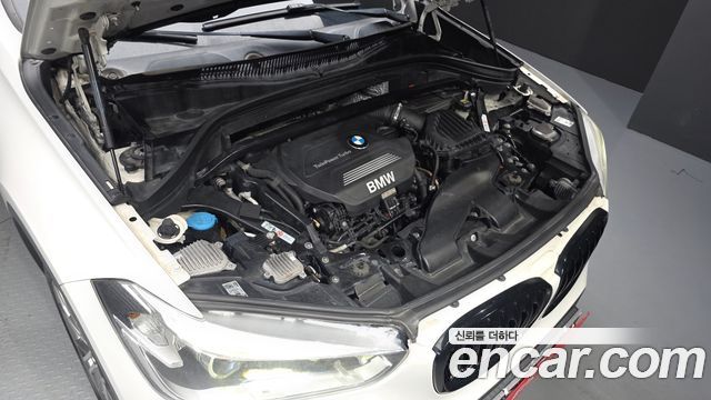 BMW X1 (F48) xDrive 20d 2016 — фото 6