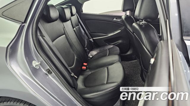 Hyundai Accent (New) Diesel 1.6 VGT Modern 2014 — фото 11