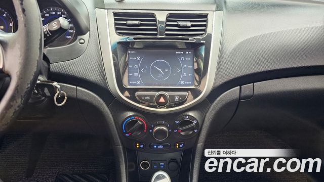 Hyundai Accent (New) Diesel 1.6 VGT Modern 2014 — фото 14