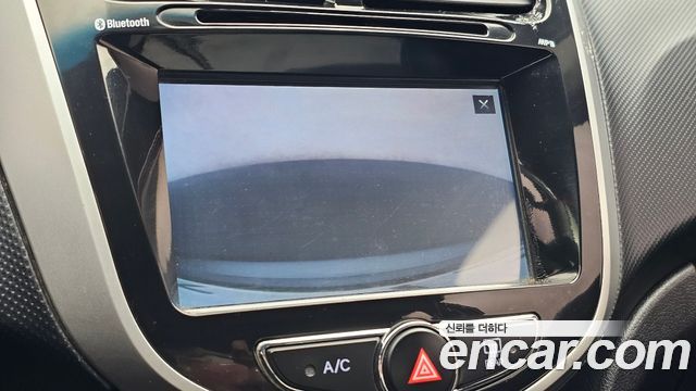 Hyundai Accent (New) Diesel 1.6 VGT Modern 2014 — фото 15