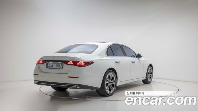 Mercedes-Benz E-Class (W214) E350e 4MATIC 2025 — фото 2