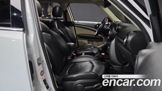 MINI Cooper D Countryman ALL4 1st 2016 — фото 11