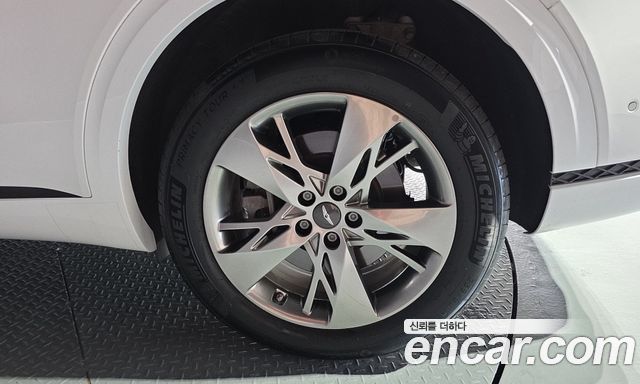 Genesis GV70 2.5T Gasoline 2WD 2022 — фото 21