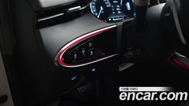 Genesis GV70 2.5T Gasoline 2WD 2022 — фото 28