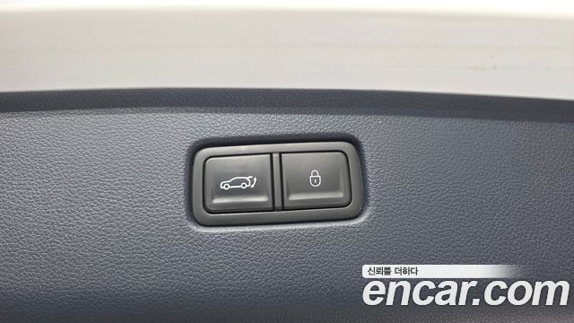 Genesis GV70 2.5T Gasoline 2WD 2022 — фото 36