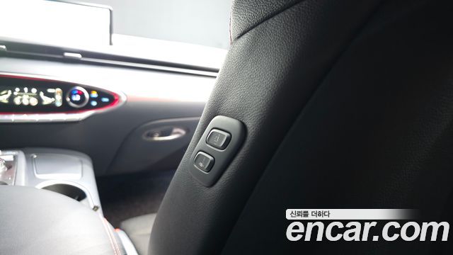 Genesis GV70 2.5T Gasoline 2WD 2022 — фото 38
